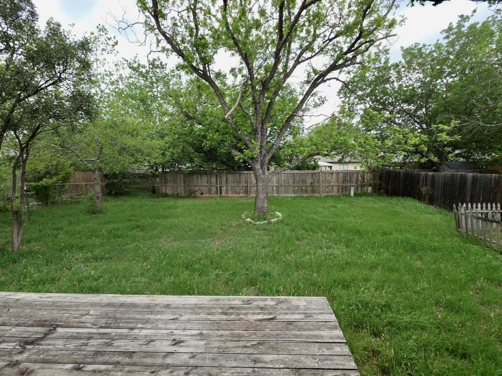 8508 Romney Rd - Photo 19