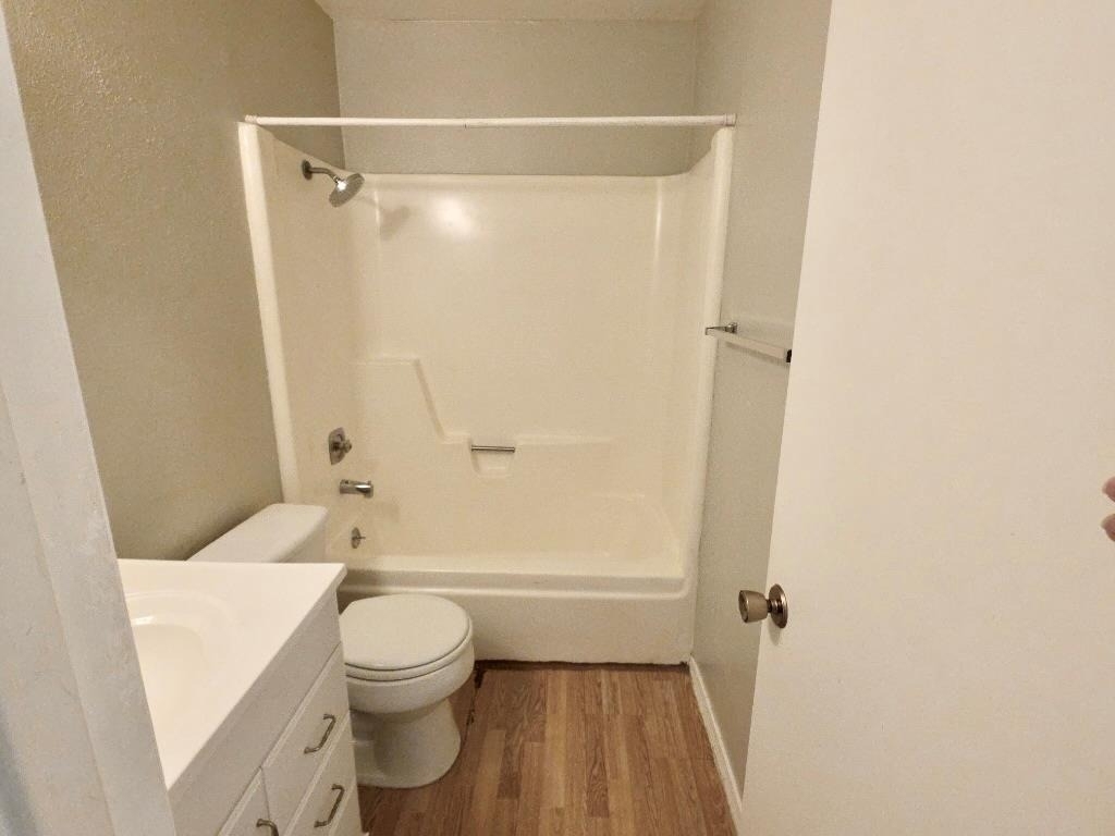 8508 Romney Rd - Photo 15