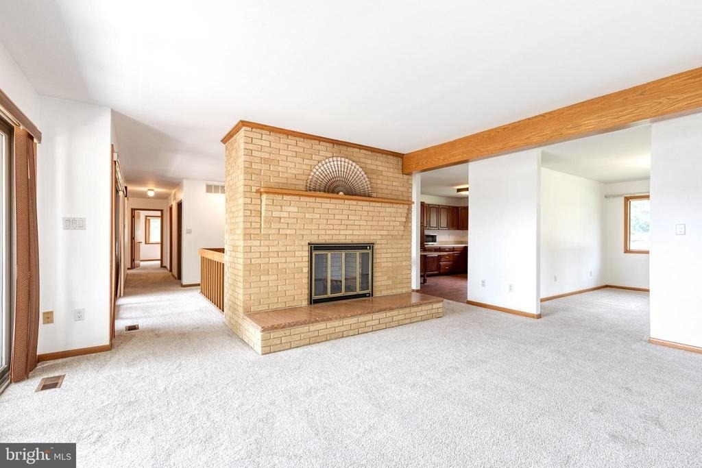 18 Byway Road - Photo 8