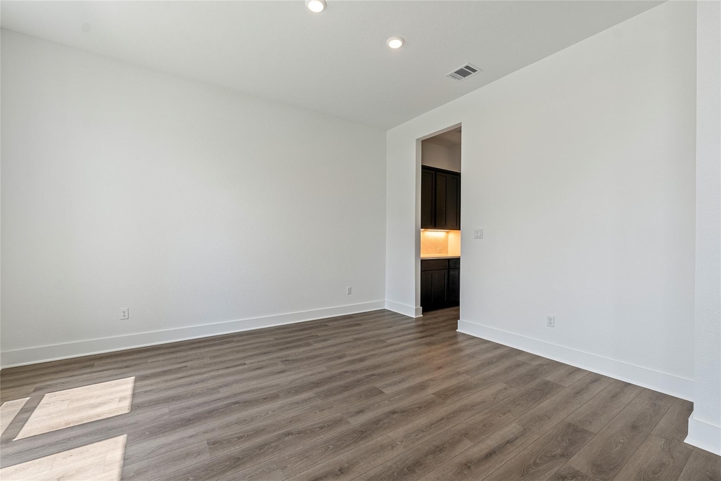 2532 Chiavari Way - Photo 6