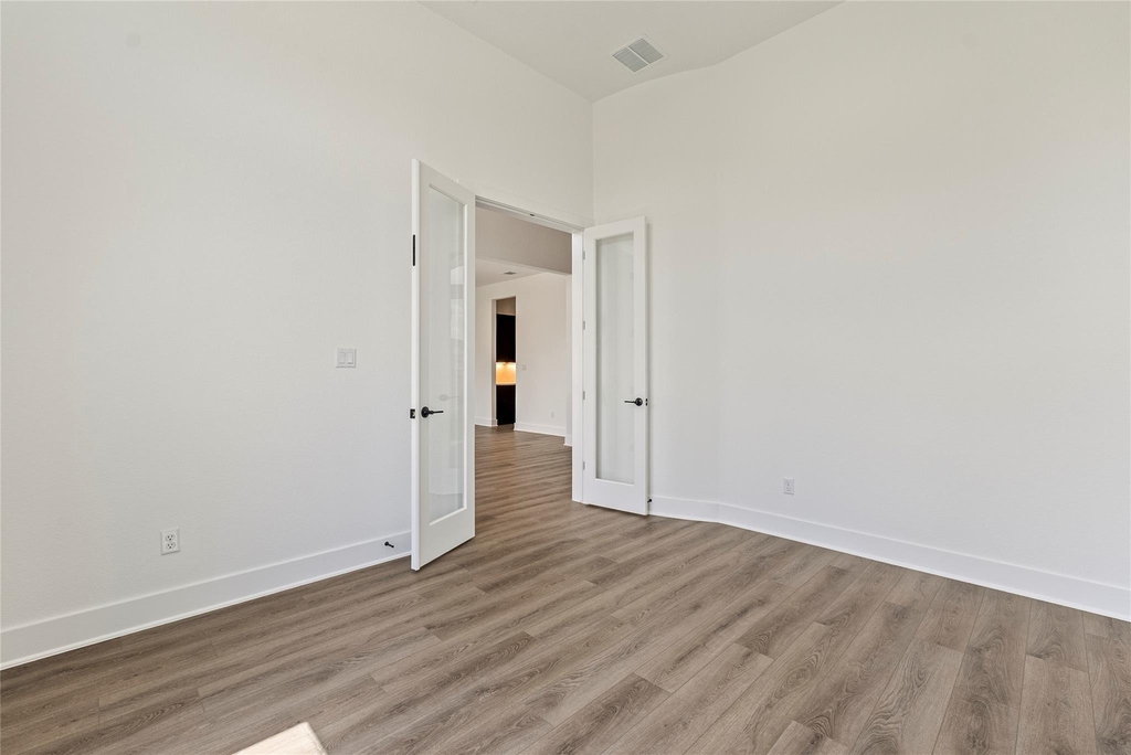 2532 Chiavari Way - Photo 9