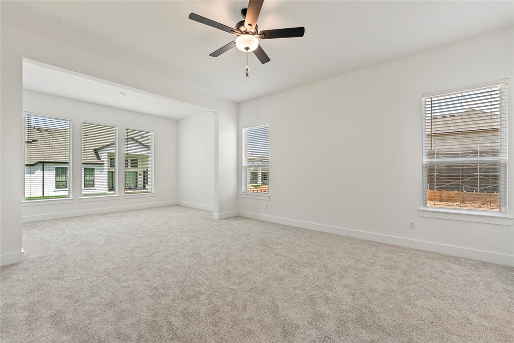 2532 Chiavari Way - Photo 21