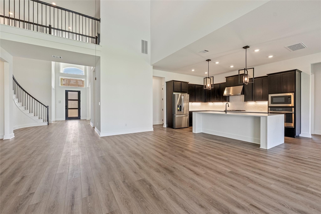 2532 Chiavari Way - Photo 13