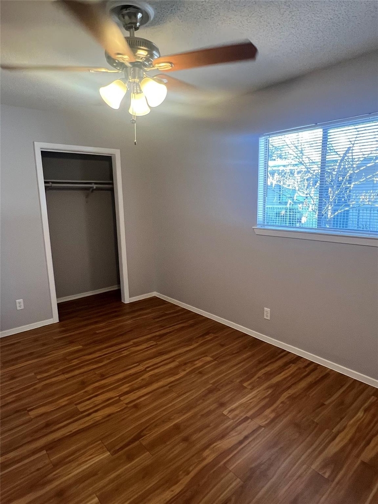 4412 Avenue A - Photo 7