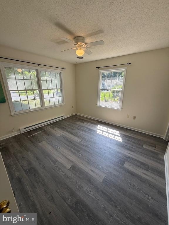 33135 Woodland Court N - Photo 8