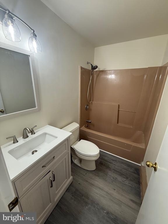 33135 Woodland Court N - Photo 7