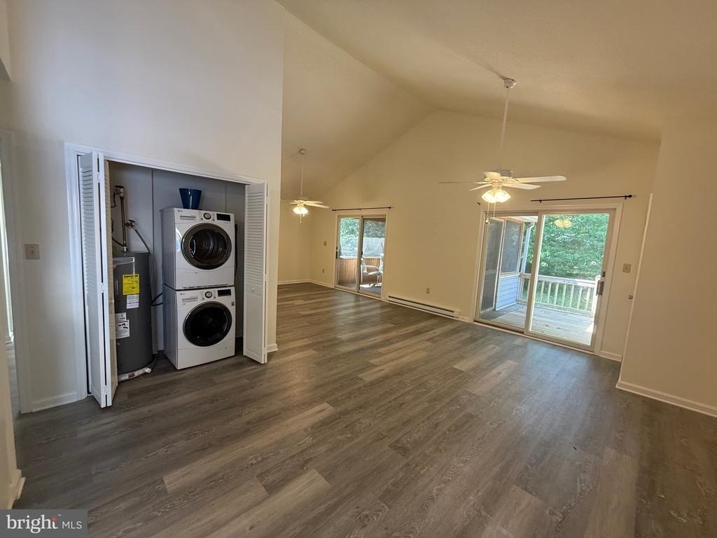 33135 Woodland Court N - Photo 3