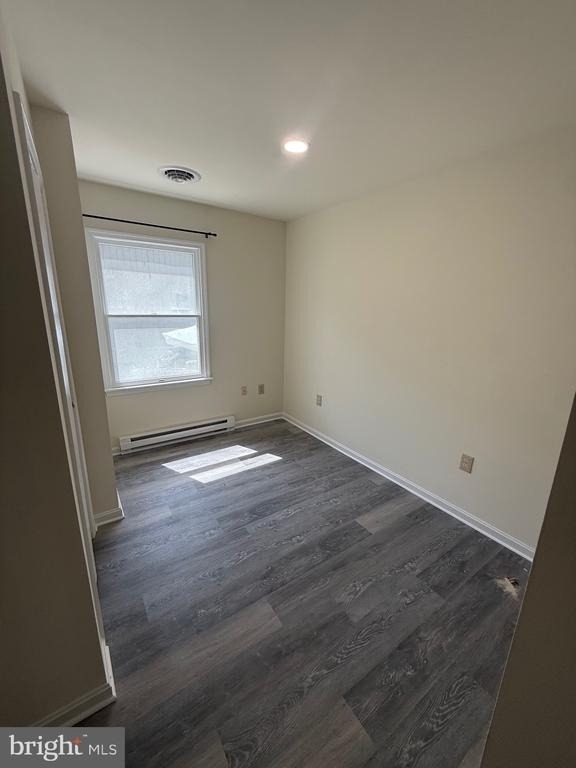 33135 Woodland Court N - Photo 6