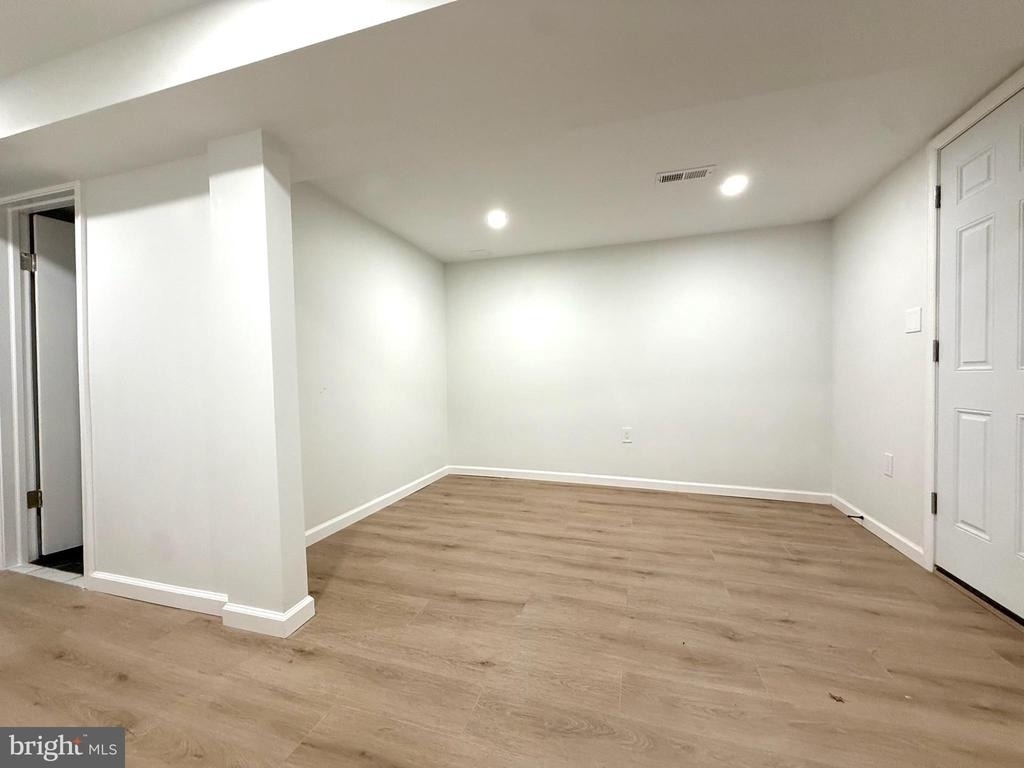 5326 9th Street Nw - Photo 35