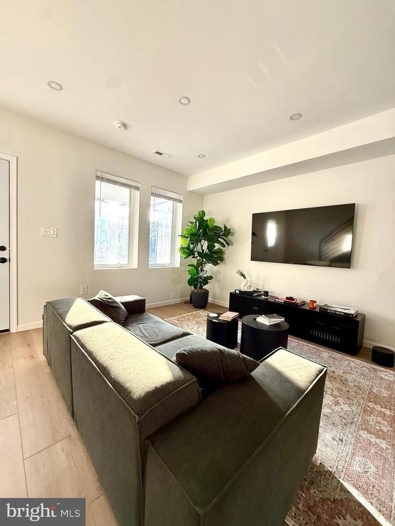 5326 9th Street Nw - Photo 11