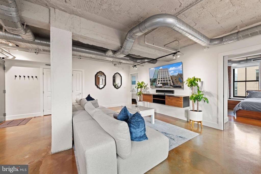 916 G Street Nw - Photo 7