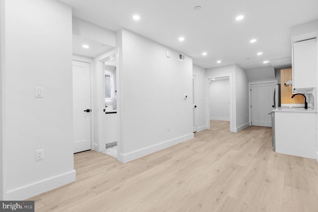 3923 14th Street Nw - Photo 14