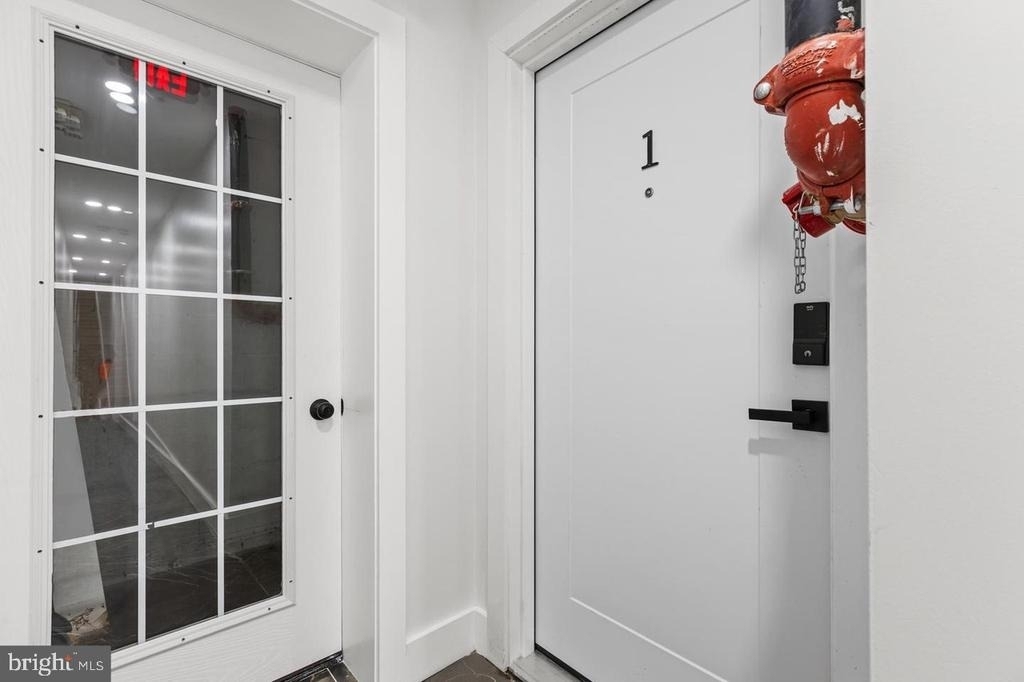 3923 14th Street Nw - Photo 2