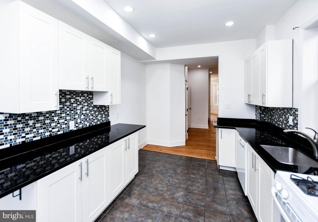 104 R St #a Ne - Photo 17