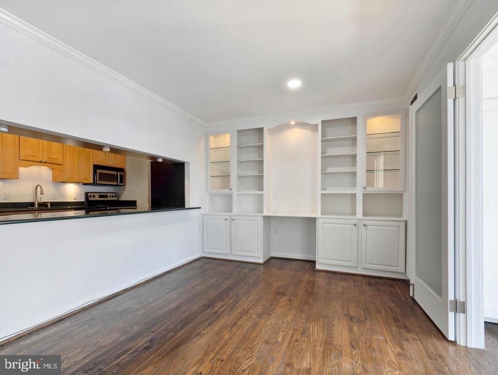 2555 Pennsylvania Avenue Nw - Photo 10