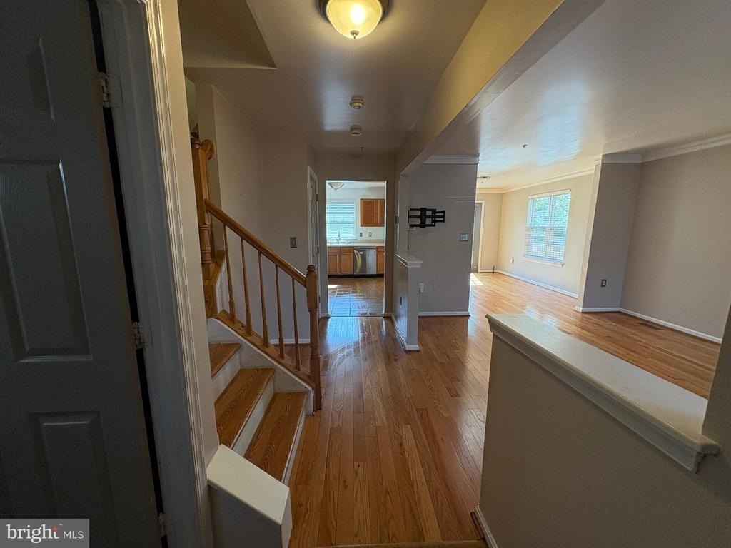 4005 Blakney Lane Se - Photo 3