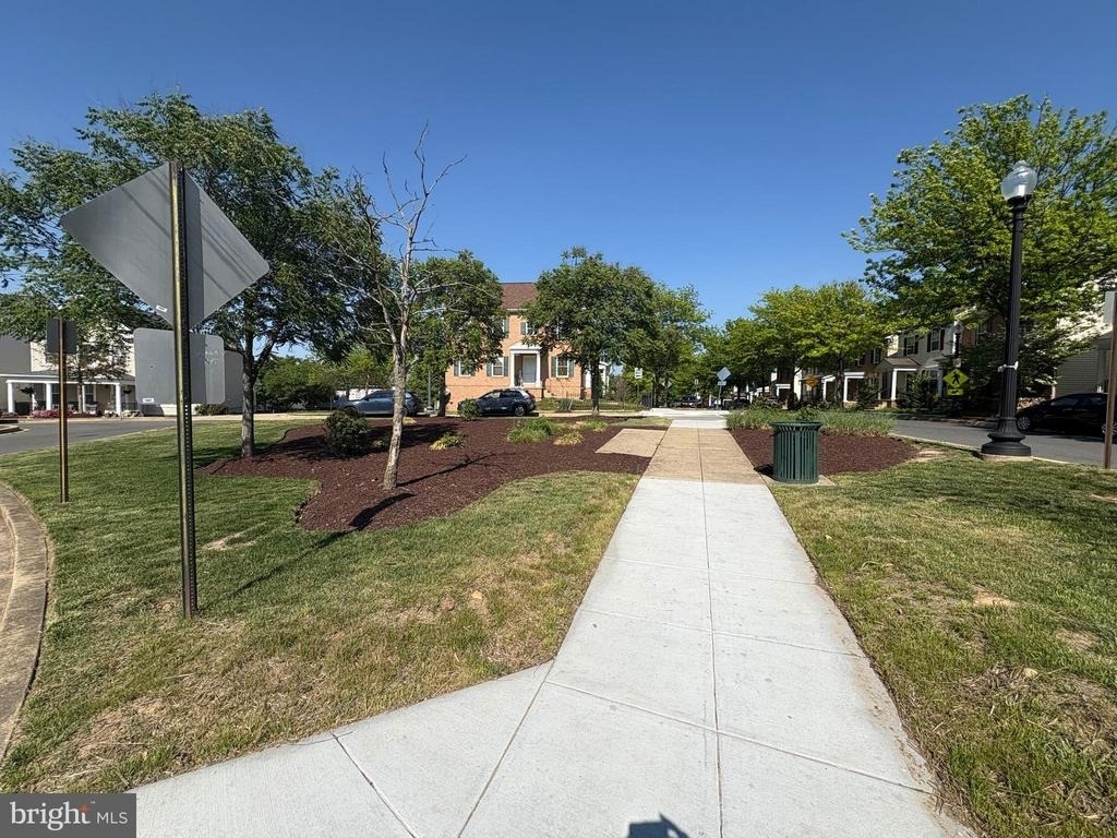 4005 Blakney Lane Se - Photo 29
