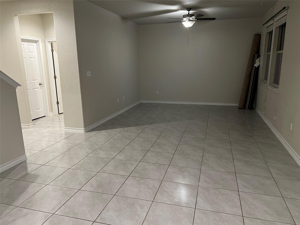 341 Mary Max Cir Cir - Photo 4
