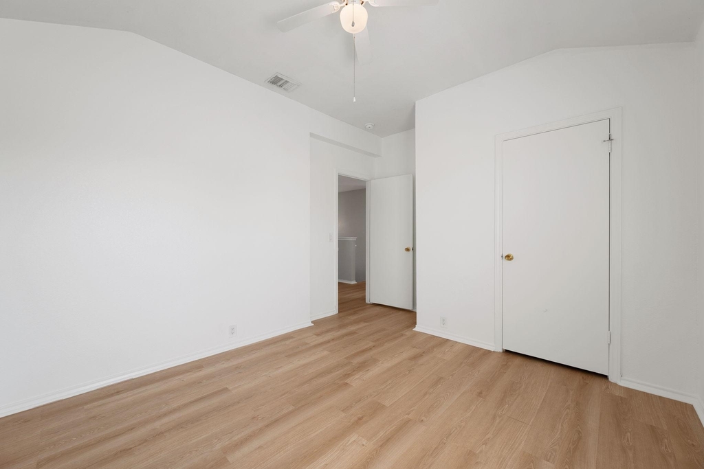 906 Low Brim Cv - Photo 29