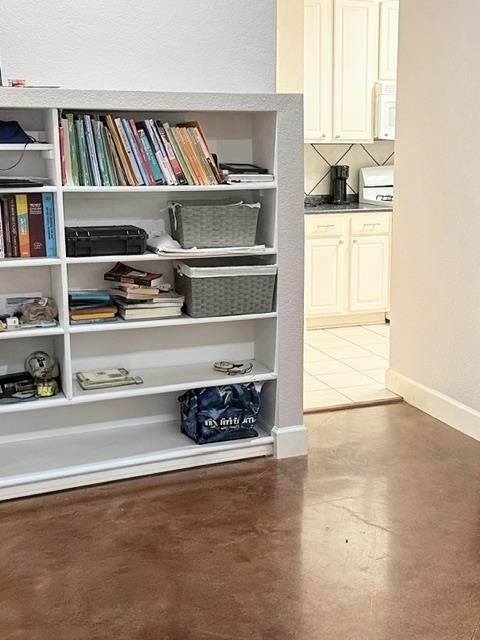 2224 Kerr Trl - Photo 3