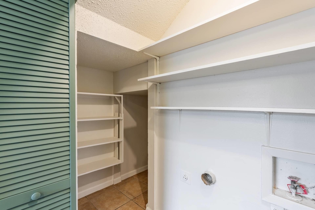 5802 Belmoor Dr - Photo 18