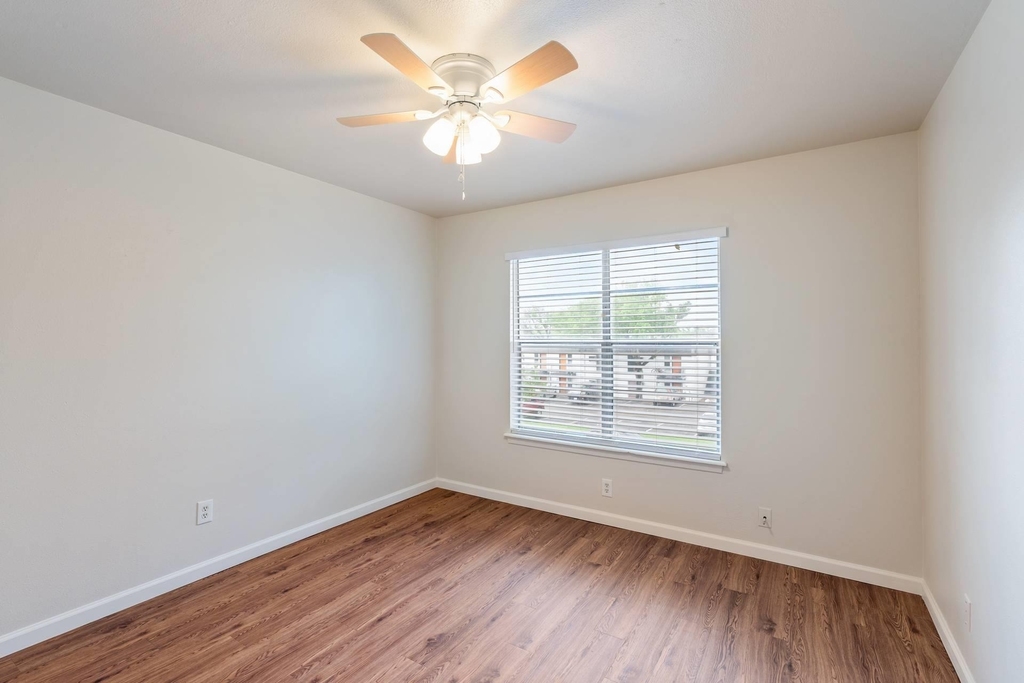 5802 Belmoor Dr - Photo 27
