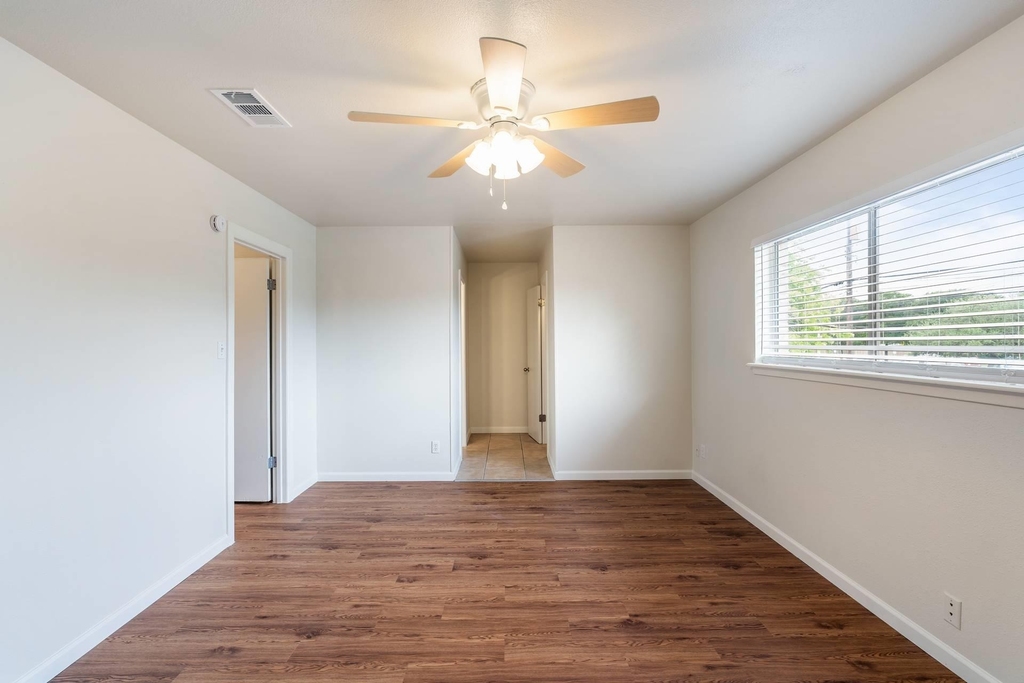 5802 Belmoor Dr - Photo 24