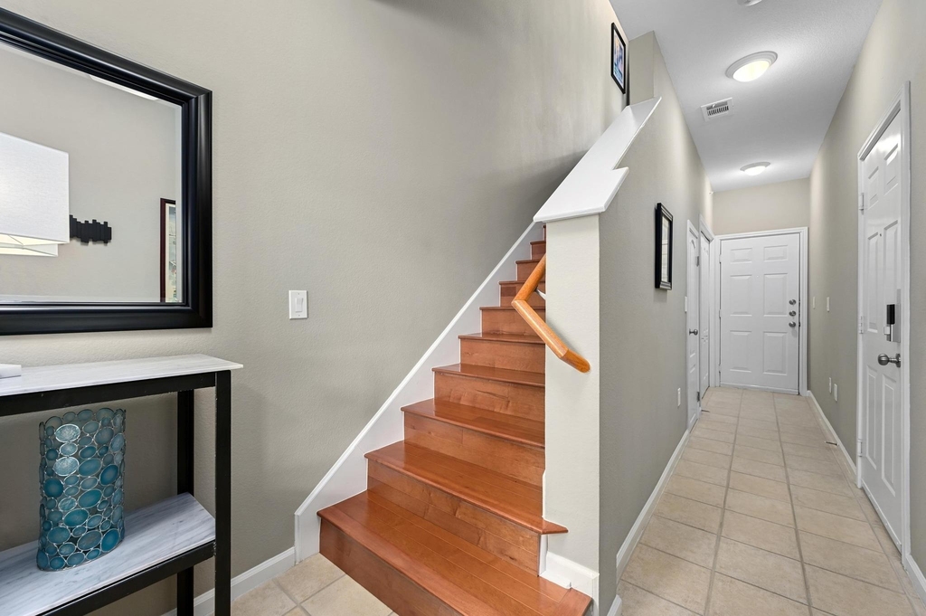 11203 Ranch Road 2222 - Photo 4