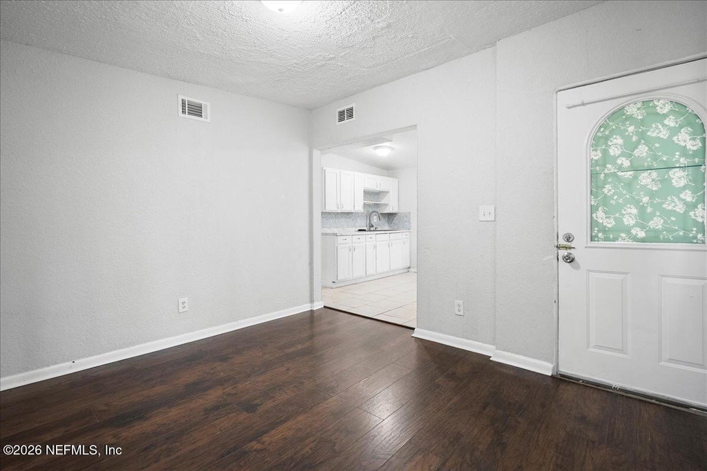 6601 Cleveland Road - Photo 8