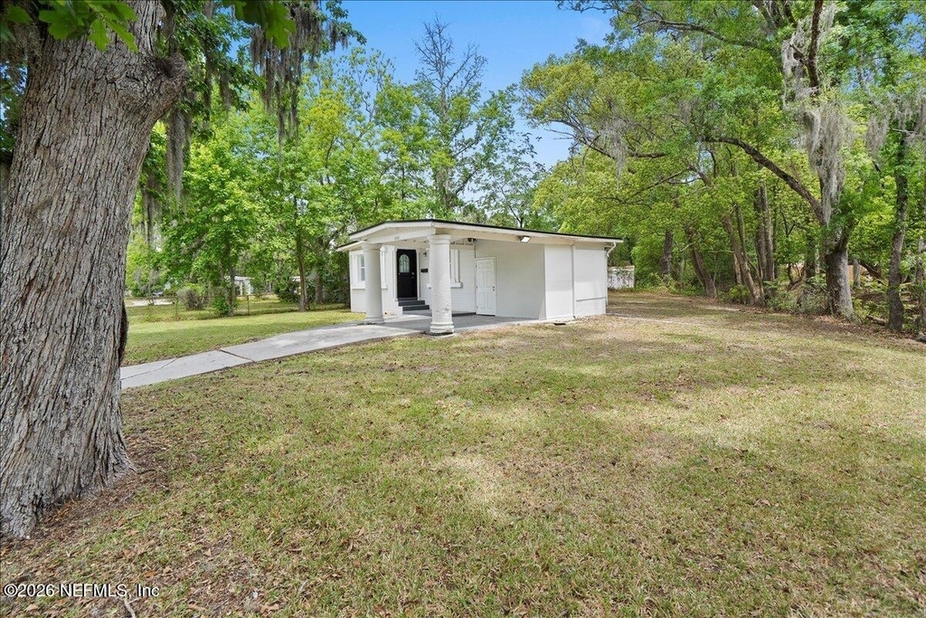 6601 Cleveland Road - Photo 2
