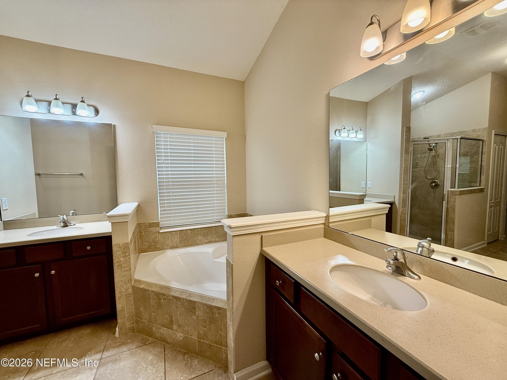 112 Morayshire Court - Photo 38