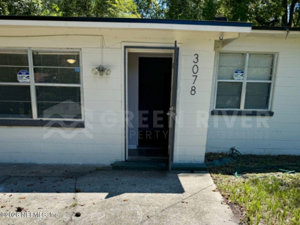 3078 W 15th Street - Photo 3