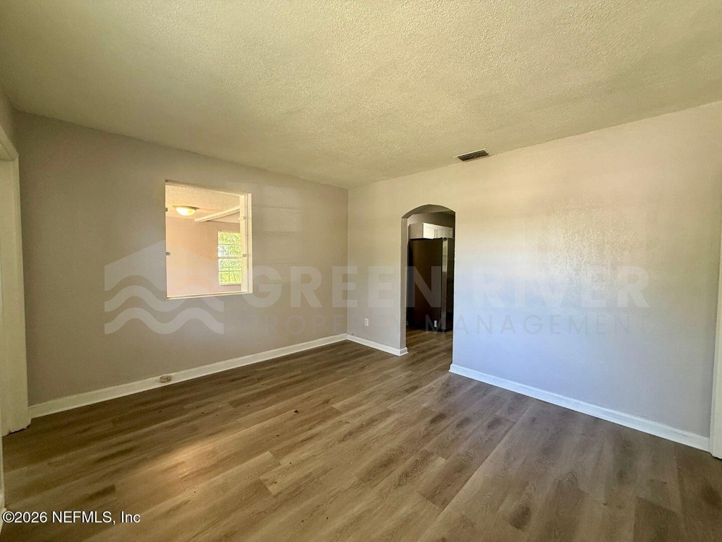 3078 W 15th Street - Photo 8
