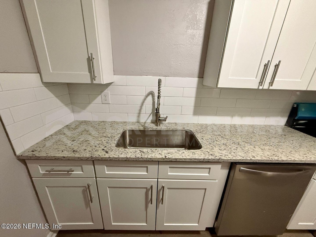 3078 W 15th Street - Photo 11