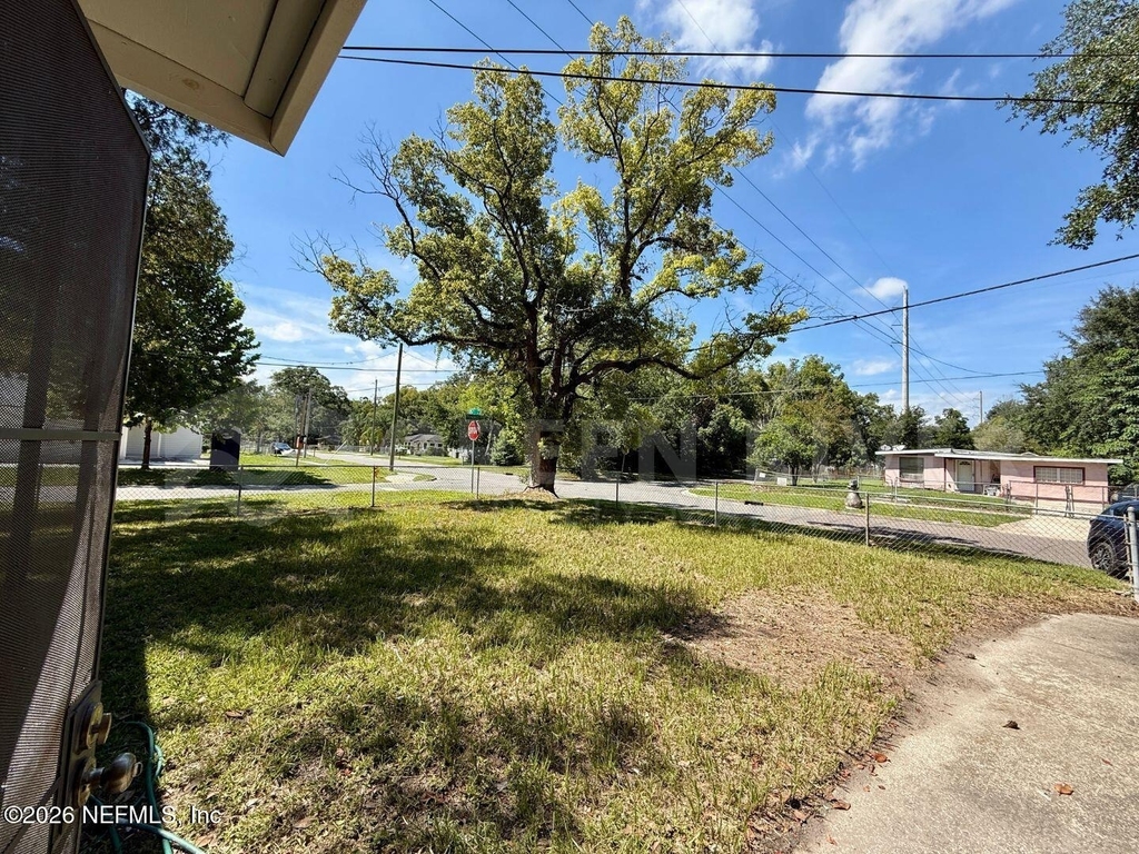 3078 W 15th Street - Photo 23