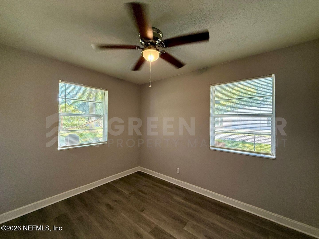 3078 W 15th Street - Photo 15