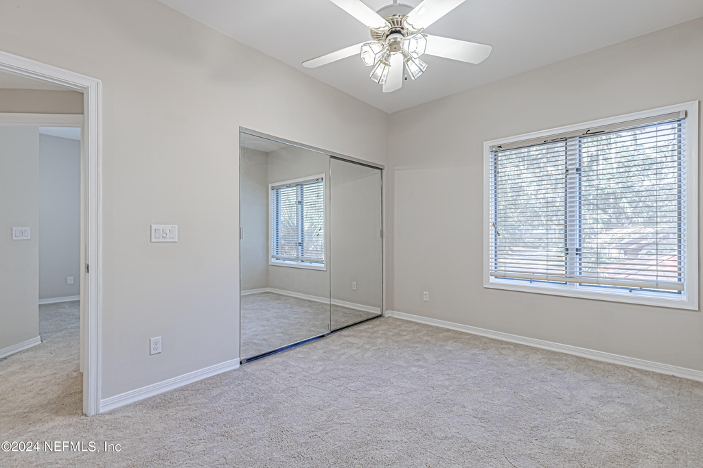 2099 Winterbourne Drive W - Photo 58
