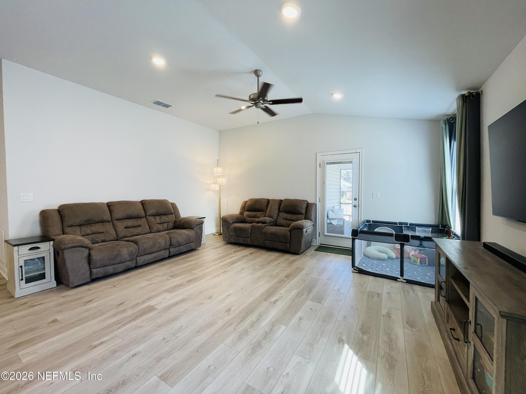 7865 Wyoming Street - Photo 18