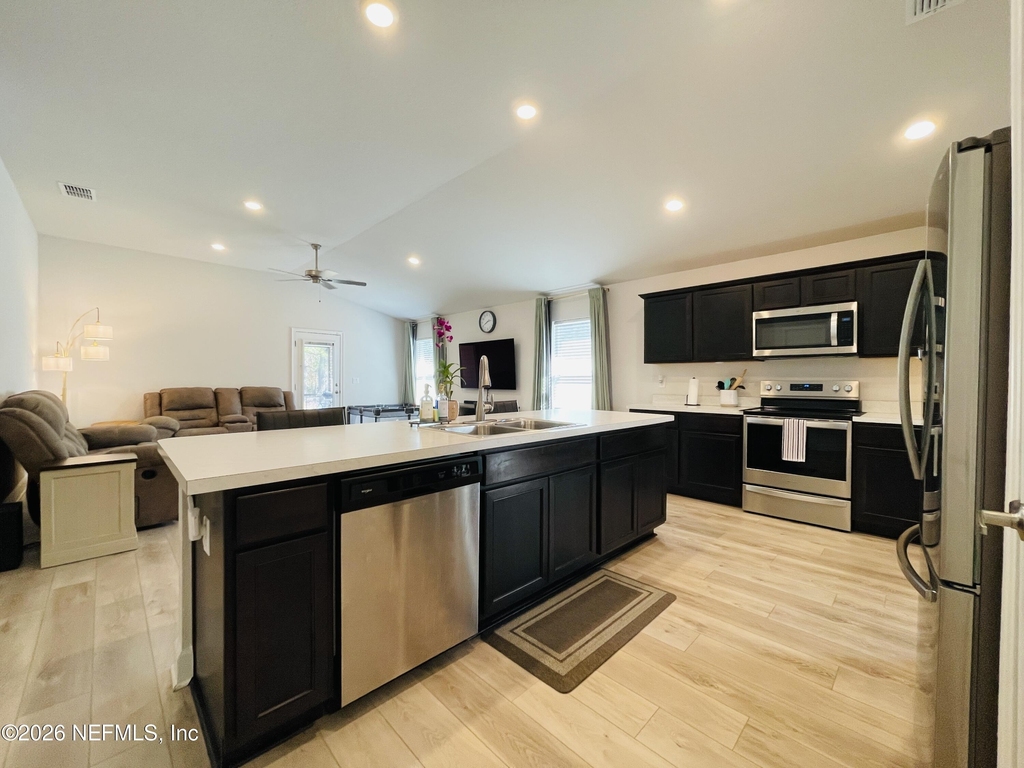 7865 Wyoming Street - Photo 11