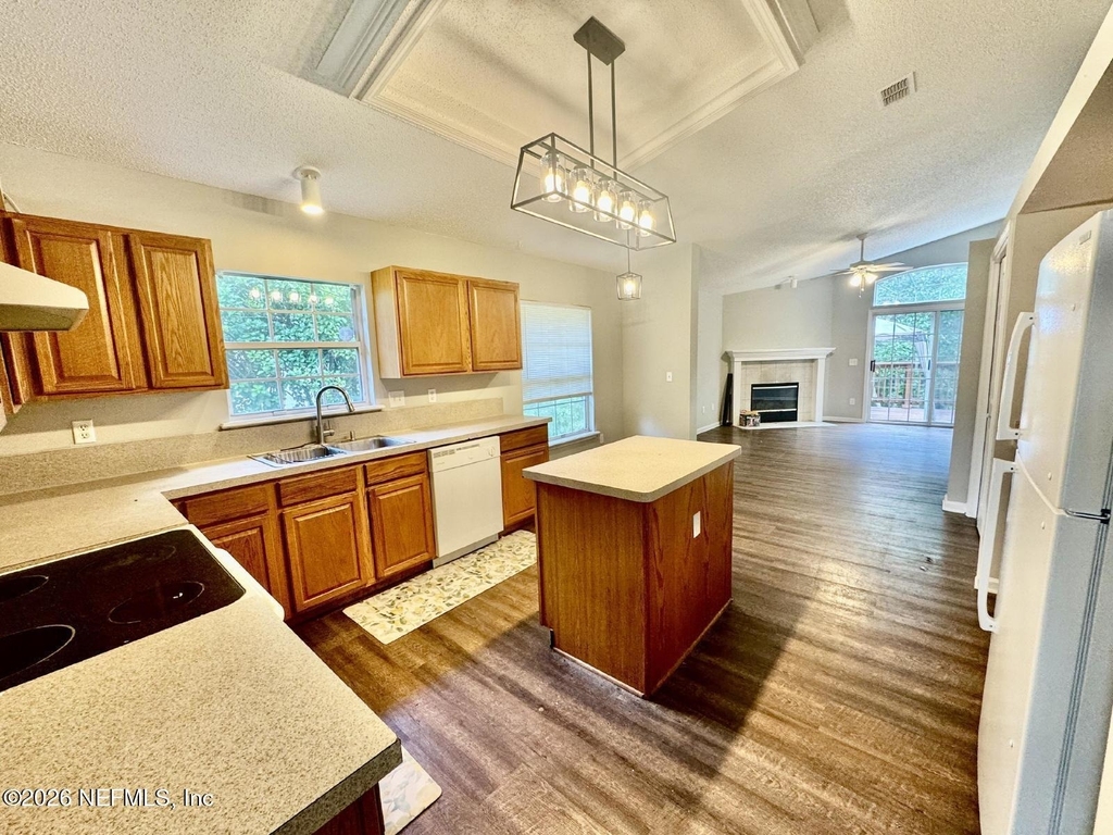 12295 Sumter Square Drive E - Photo 2