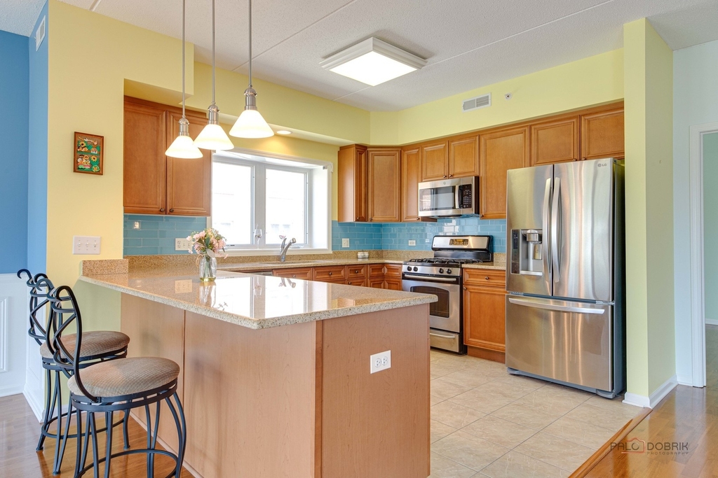 799 Graceland Avenue - Photo 12