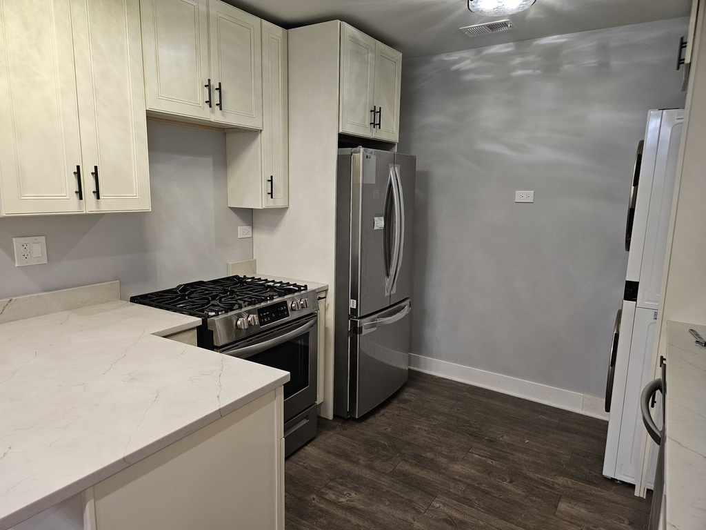 831 S Western Avenue - Photo 4