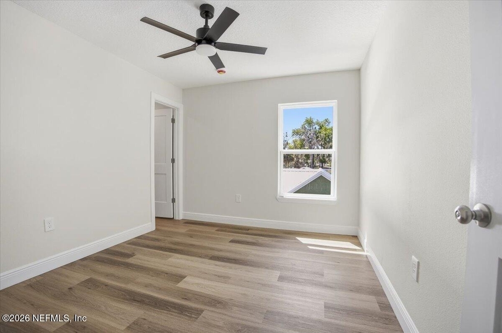 206 W Fox Street - Photo 6