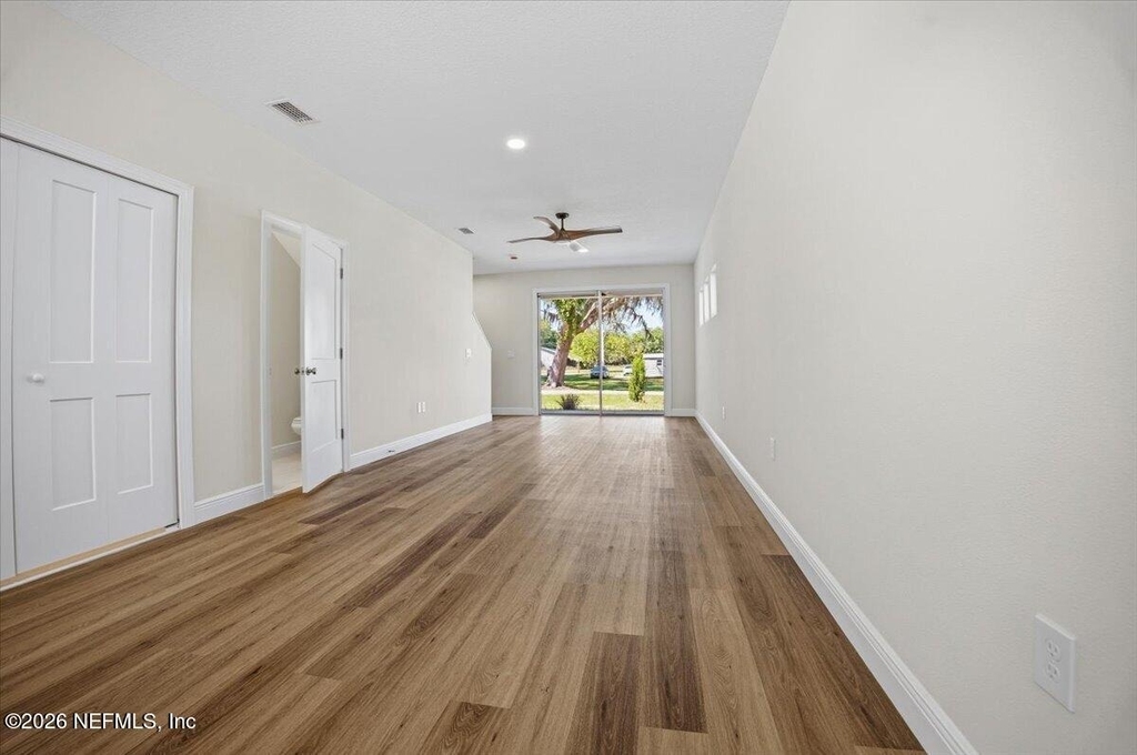 206 W Fox Street - Photo 13