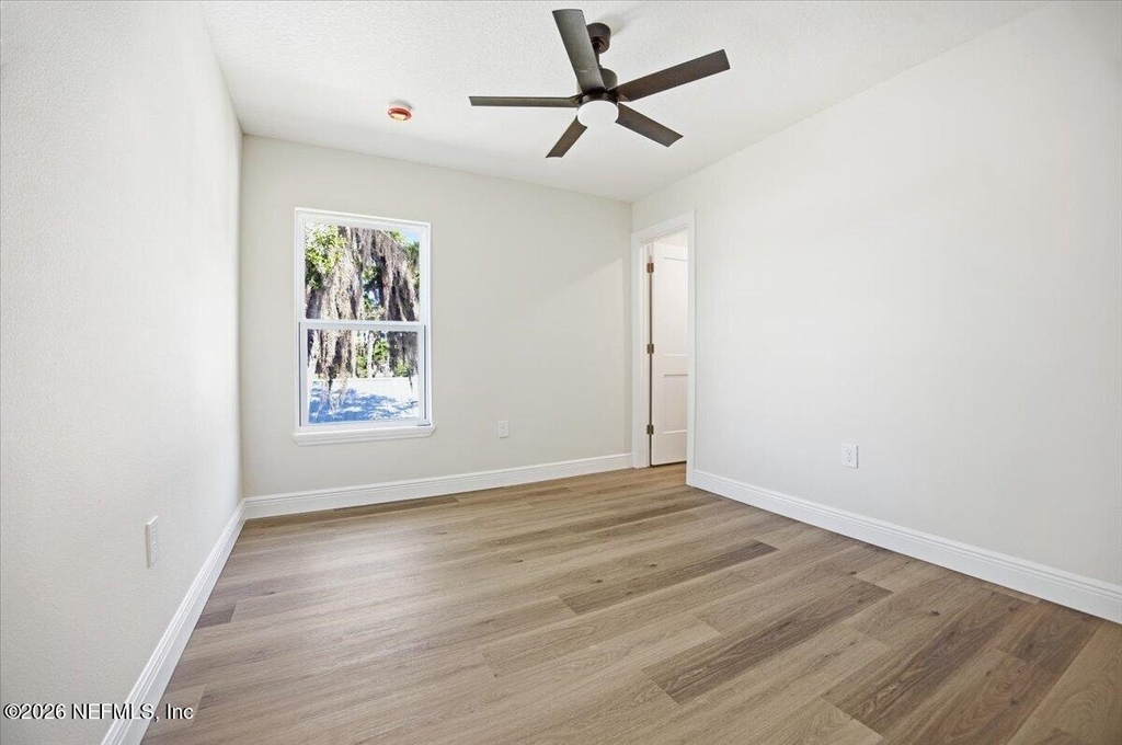 206 W Fox Street - Photo 16