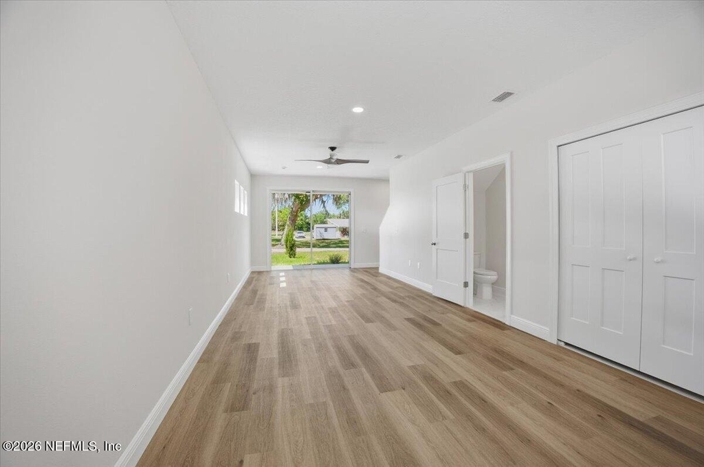 206 W Fox Street - Photo 2