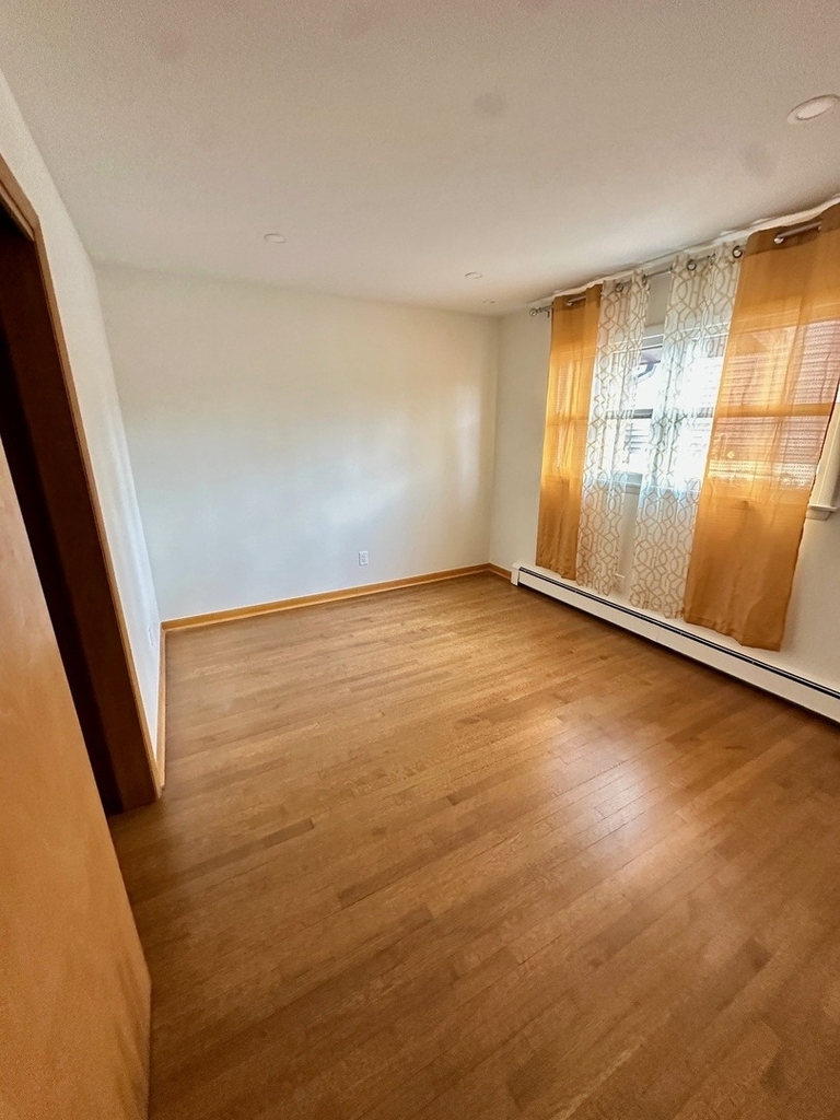 3210 Vista Terrace - Photo 7