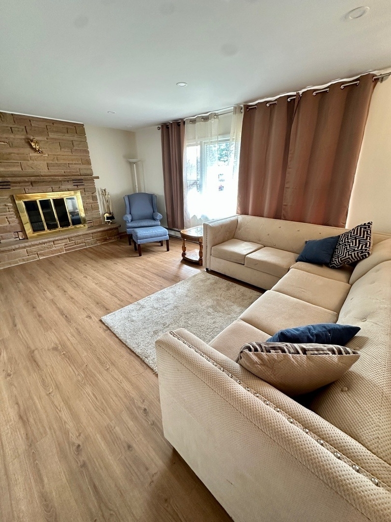 3210 Vista Terrace - Photo 3