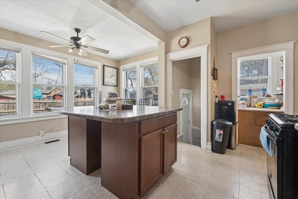 362 Evans Avenue - Photo 11