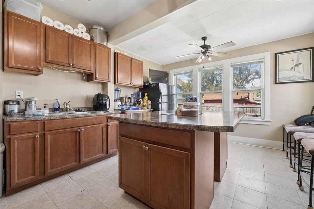 362 Evans Avenue - Photo 9